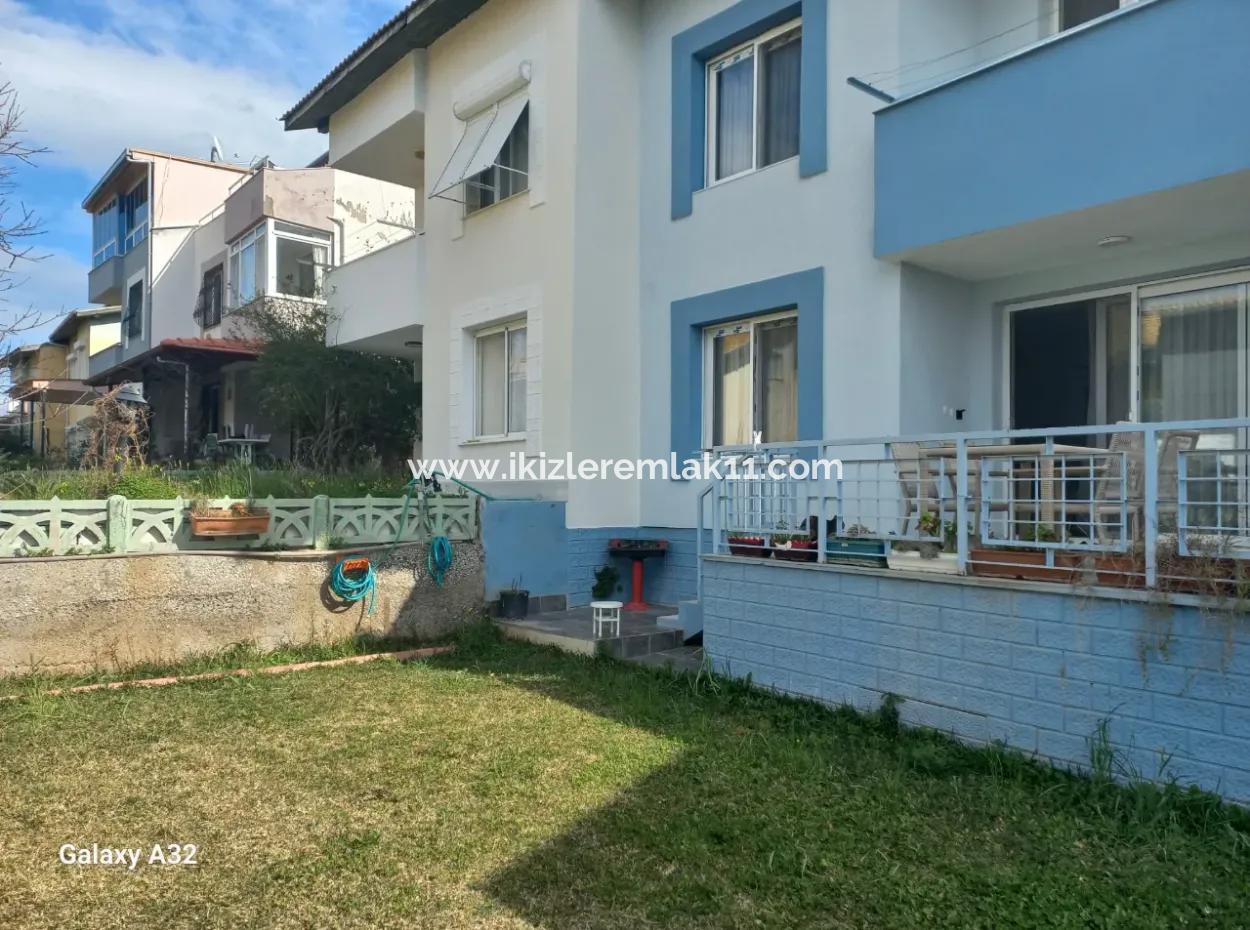 3 1 Villa In Einer Anlage Mit Grossem Garten Und Pool Zu Verkaufen In Seferihisar Doğanbey