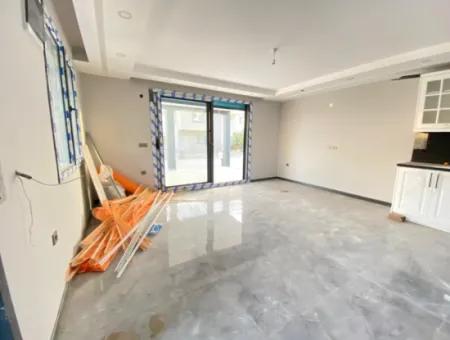 Neue Freistehende 3 1 Luxusvilla Zum Verkauf In Seferihisar Doğanbey