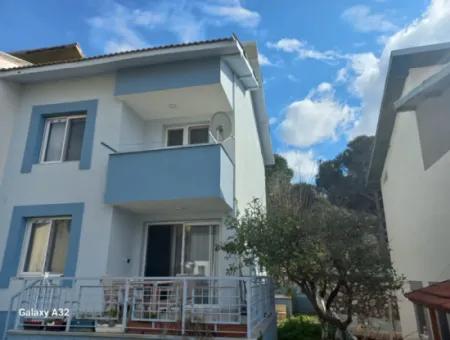 3 1 Villa In Einer Anlage Mit Grossem Garten Und Pool Zu Verkaufen In Seferihisar Doğanbey