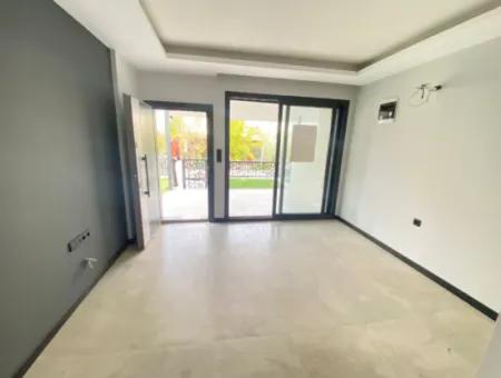 2 1 Neues Garten-Duplex-Sommerhaus Zum Verkauf In Doğanbey, Seferihisar