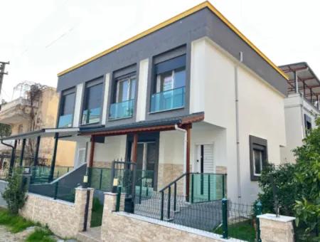 3 1 Villa Mit Neuem Garten Zum Verkauf 350 M Zum Meer In Doğanbey