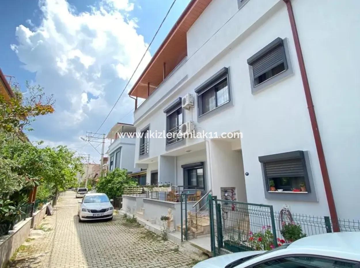 4 1 Villa For Sale In Seferihisar Ürkmez Merkez Yazlık