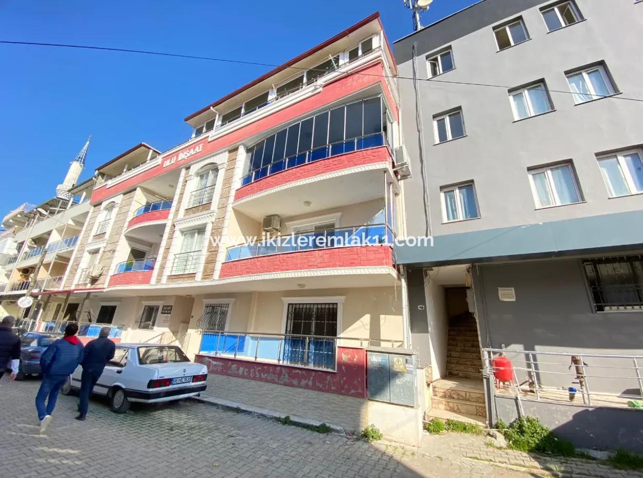 2 1 Apartment For Sale In Seferihisar Ürkmez Center