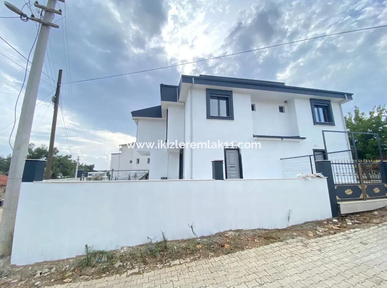 2 1 Villa With Zero Garden For Sale In A Popular Location In Payamlı, Doganbey