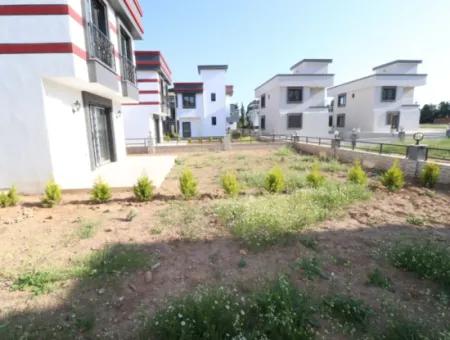 Seferihisar Doğanbey'de Müstakil Büyük Bahçeli 3 1 Villa For Sale