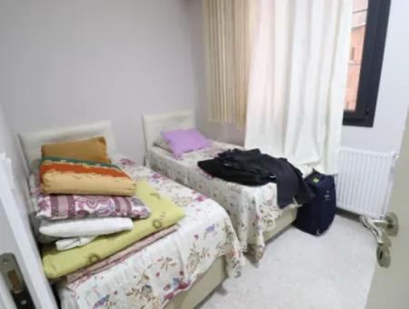 Seferihisar Ürkmez Merkez De Spacious Location 3 1 Ground Floor Apartment