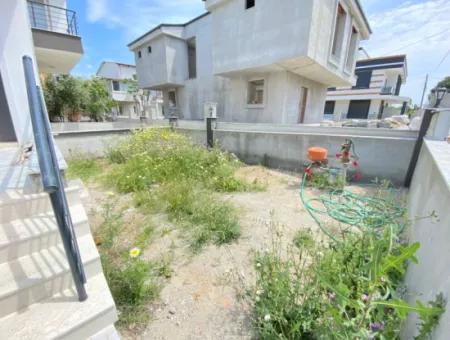 Spacious Location For Sale In Seferihisar Doğanbey 3 In 1 Luxury Villa