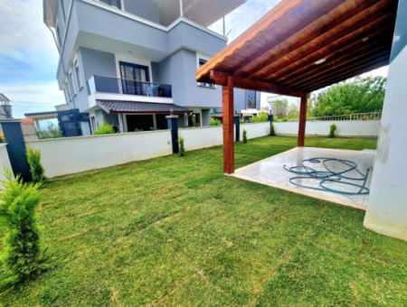 Detached Villa For Sale In Seferihisar Doğanbey Arkonut 4 1 Summer-Winter Villa