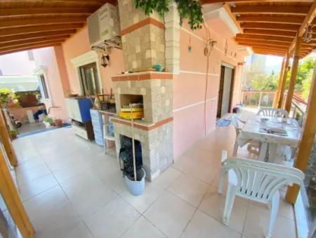 Single Detached Villa With Large Garden 3 In 1 Cost-Free For Sale In Doğanbey