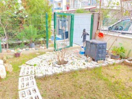 2 1 80M2 Detached Entrance Garden Apartment For Sale In Ürkmez Center