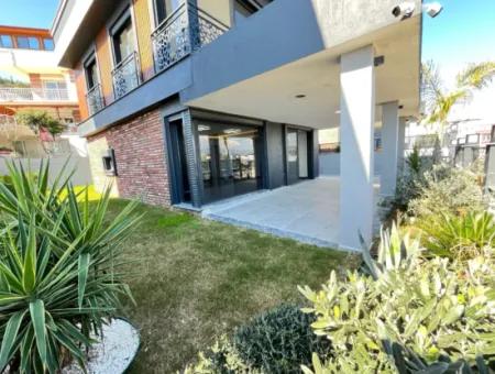 Ultra Luxury 3 In 1 Villa With Panoramic Sea View In Doğanbey