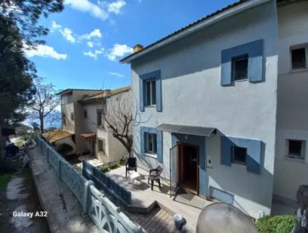 3 1 Villa In A Complex With Large Garden And Pool For Sale In Seferihisar Doğanbey