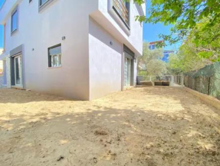 New Single Detached 3 1 Villa For Sale In Seferihisar Doğanbey