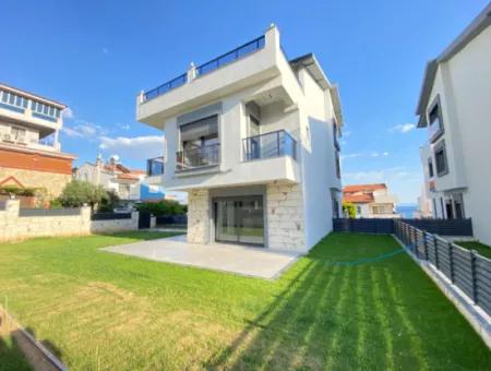 Ultra-Luxury 3 1 Villa For Sale Near The Sea In Ozdere Çukuralti