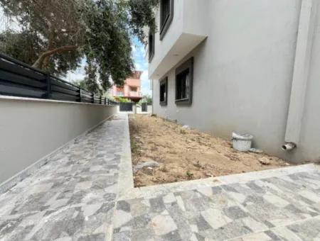 2 1 Villa With New Garden For Sale Near The Sea In Seferihisar Doğanbey