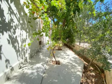 Affordable Price Detached 4 1 Villa With Large Garden For Sale In Doğanbey