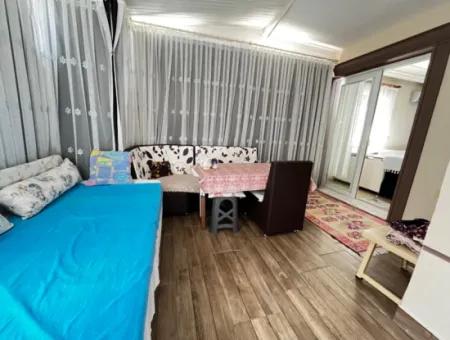 1 1 Furnished Apartment With Parking Close To The Sea Bazaar In Ürkmez