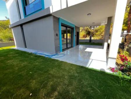 Single Detached Brand New Villa With Large Garden For Sale In Dooğanbey, Seferihisar