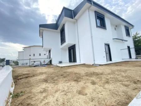 2 1 Villa With Zero Garden For Sale In A Popular Location In Payamlı, Doganbey