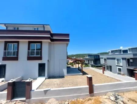 Large Garden 3 1 Brand New Summer House For Sale In Payamlı, Seferihisar Doğanbey