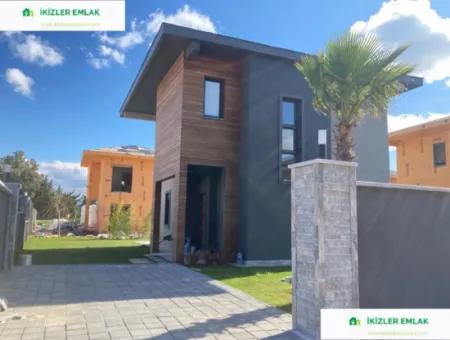 Seferisar Doganbey For Sale, Steel Construction, 3 1 Villa