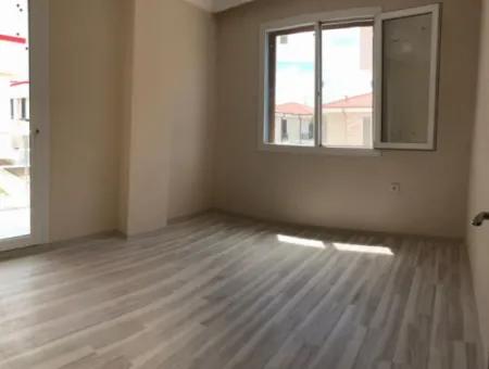 Seferihisar Doğanbeyde Satılık, Site İçinde Tamamen Müstakıl 3+1 Yazlık Villa