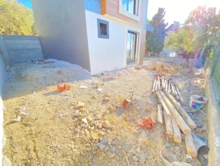 Seferihisar Haritacılar Sitesi Satılık 4+1 Full Deniz Manzaralı Lüks Villa