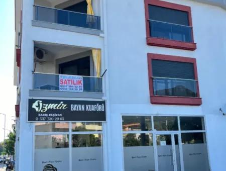 Seferihisar Ürkmez Merkez'de Satılık 2+1 85M2 Sıfır Denize 300M Daire