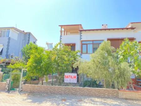 Seferihisar Doğanbey De Site İçinde Satılık 4+1 Villa Yazlık