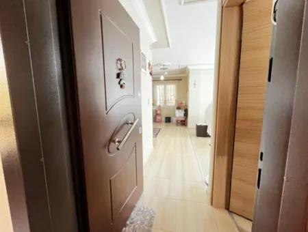 Ürkmezde Denize Çarşıya Yakın Otoparklı Satılık 1+1 Eşyalı Daire